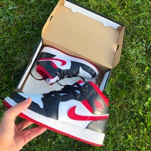 Jordan 1 GS Black Gym